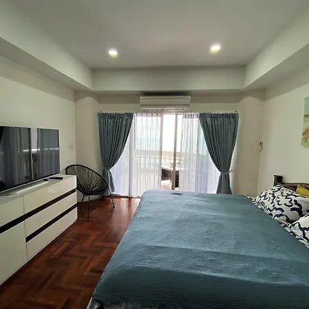 Sky Beach Pattaya Exterior photo