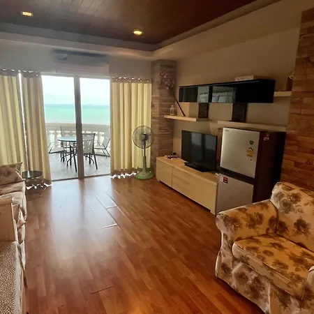 Sky Beach Pattaya Exterior photo