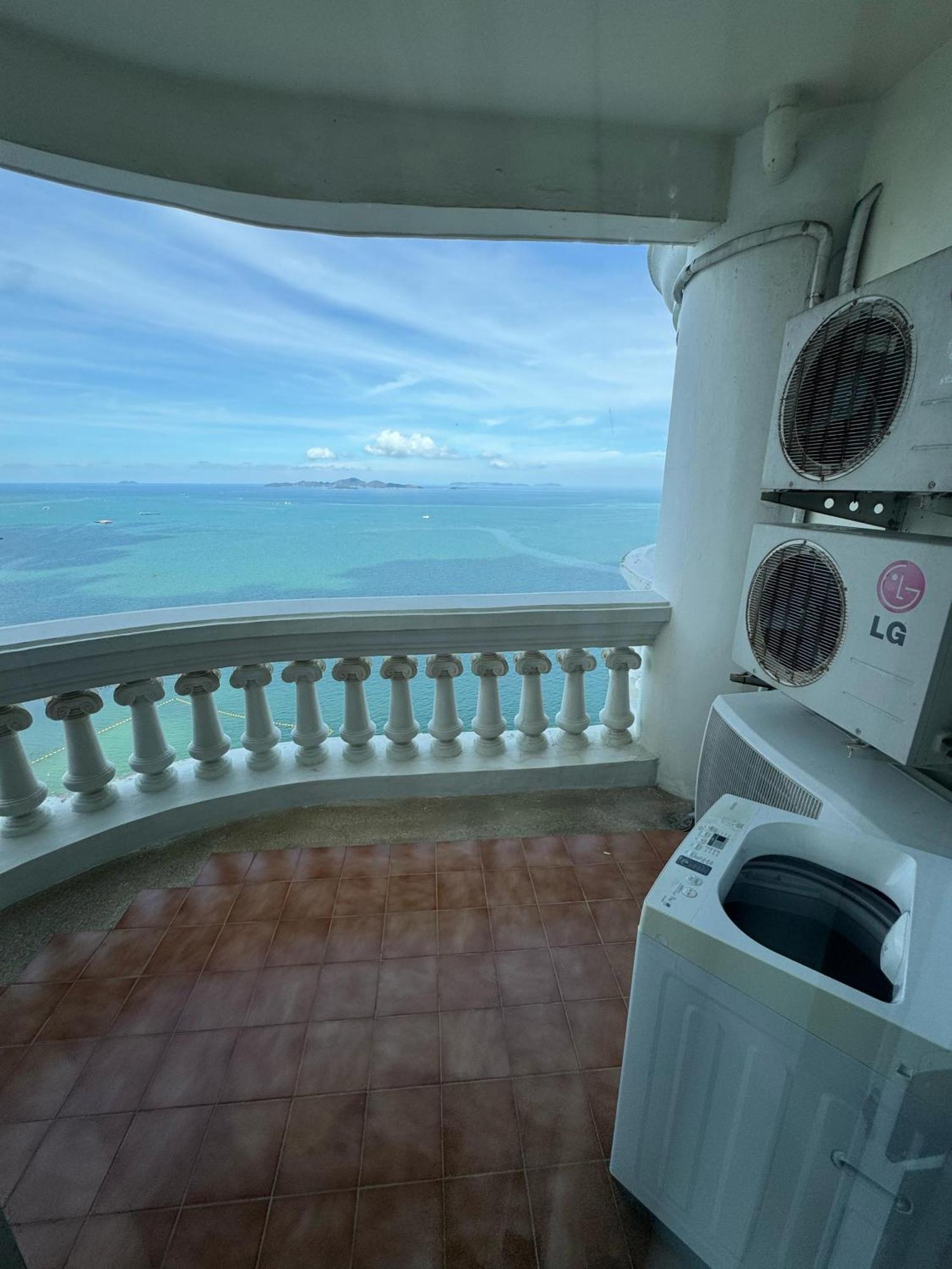 Sky 公寓 Pattaya